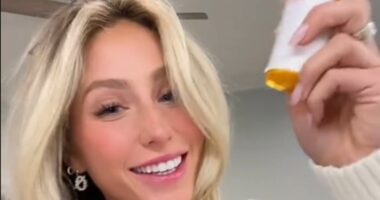 Why antidepressants can make you feel worse, ruin your sex life and cause weight gain, by NHS psychiatrist PROFESSOR JOANNA MONCRIEFF. There are alternatives... and they may work better