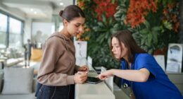 Woman attacked by her medspa for not tipping