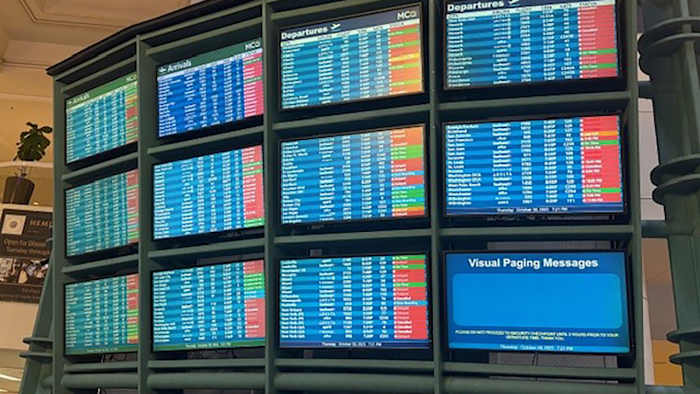 ‘Please get it together:’ TSA workers feel financial strain as government shutdown drags on