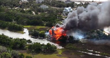 ‘We’re trapped!’: Panicked 911 audio from South Carolina fire where judge’s husband leapt to safety