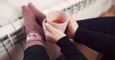 5 health signs to look for now after Dr Amir Khan issues warning over cold feet