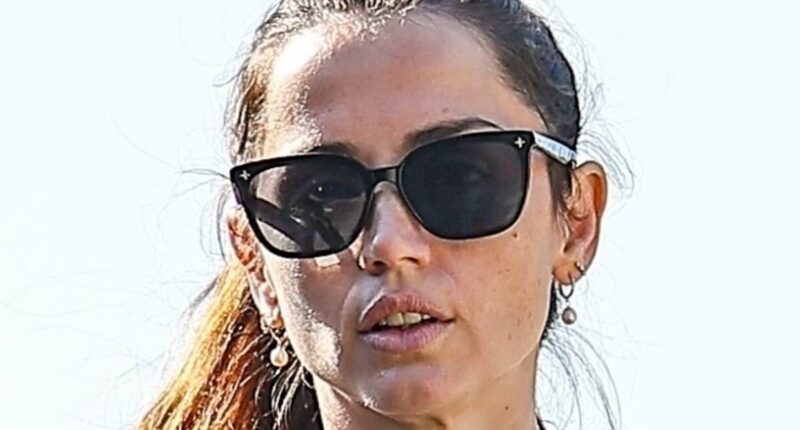 Ana de Armas flaunts abs in tight workout gear after Tom Cruise split