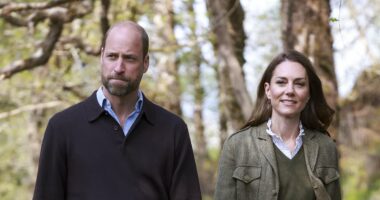 Anger at six-mile William and Kate exclusion zone: Ramblers and dog walkers who pay £60 to roam royal park where Waleses now live hit out at 'excessive' security cordon