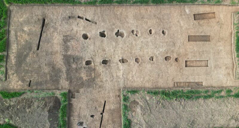 Archaeologists may have found hall belonging to Harold Godwinson