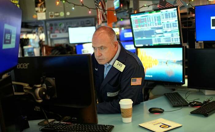 Asian shares are mixed after US stocks drift to more records