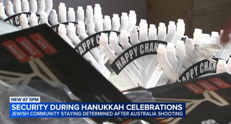 Australia shooting: Chicago Jewish community holds menorah car parade for Hanukkah 2025 in wake of mass shooting at Bondi Beach