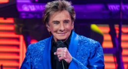Barry Manilow, 82, reveals he is battling lung cancer