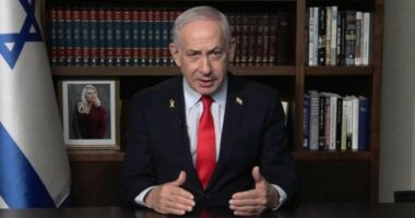 Benjamin Netanyahu lashes Anthony Albanese AGAIN as war of words over Bondi Beach shooting continues: 'Wake up!'