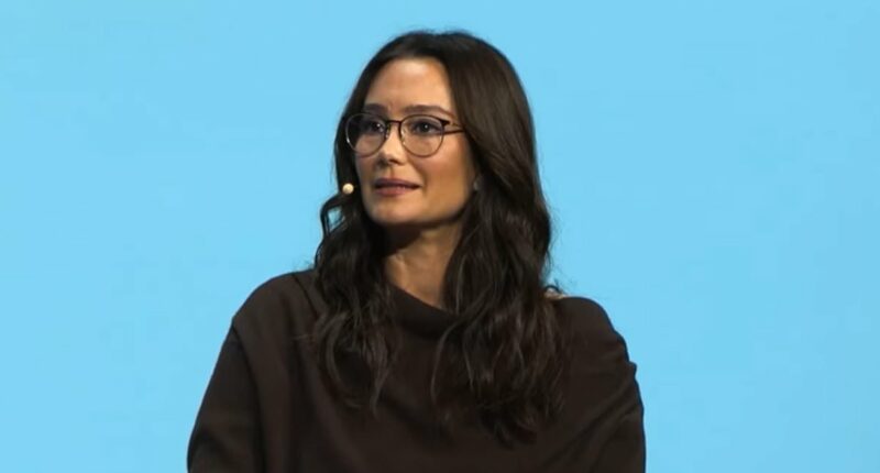 Bruce Willis' wife tearfully details being judged amid dementia battle