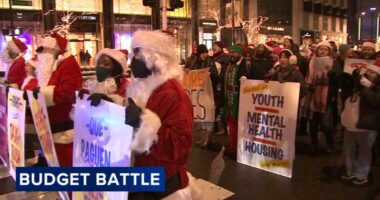 Chicago City Council members flex political muscle in dispute on city budget, Mayor Brandon Johnson's proposed corporate head tax