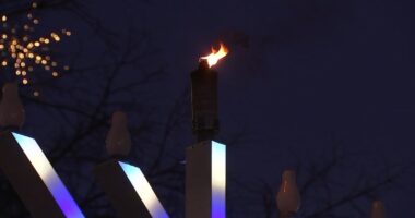 Chicago police elevate presence around Hanukkah 2025 events after Australia shooting at Bondi Beach targeting Jewish community