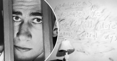 Chilling message scrawled on wall in lipstick at murder scene