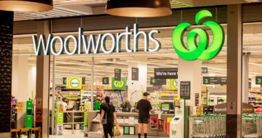 Christmas holiday opening hours: Coles, Bunnings, Kmart and more...