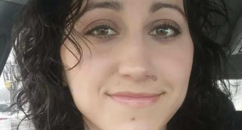 Colorado Woman Extradited from UK to Face Charges of Killing Her 2 Kids in Staged Robbery