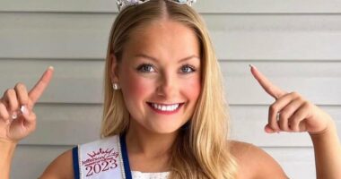 Court demands medical files of cheerleader accused of hiding dead baby