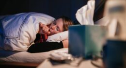 Doctor shares 'certain' way to know if it's covid or flu