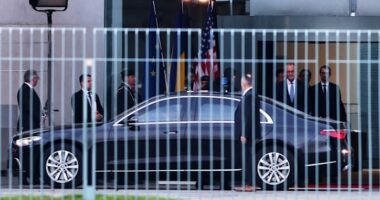 European leaders expected to cement support for Ukraine amid Washington pressure to accept deal