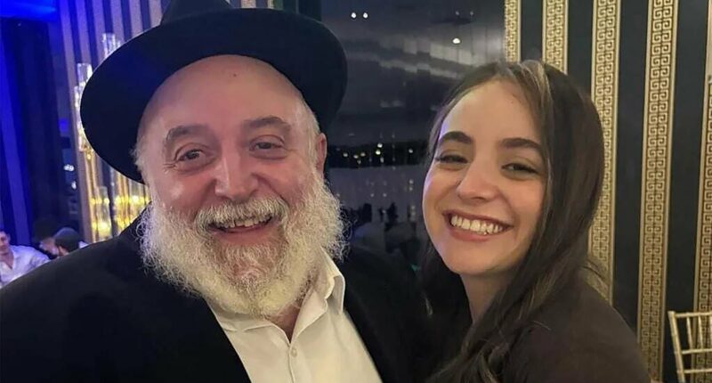 Families of Bondi Beach terror attack victims pen open letter to Albo