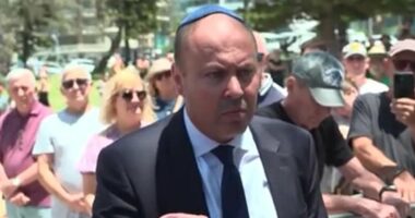 Fiery scenes at Bondi Beach memorial as Josh Frydenberg loses it at Anthony Albanese and accuses him of 'failing every Australian'