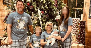 Florida man kills wife, shoots stepdaughter and himself after argument