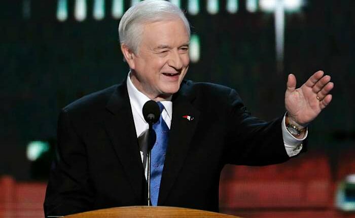 Four-term North Carolina Gov. Jim Hunt, a leader in education reform, dies at 88