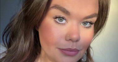 Gogglebox's Amy Tapper reveals glamorous new look following her incredible 8st weight loss after using Mounjaro