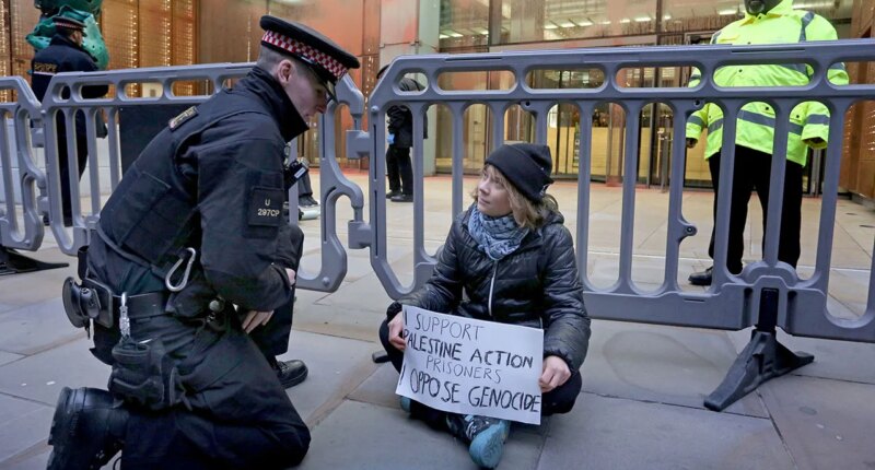 Greta Thunberg arrested supporting Palestinian prisoners on hunger strike during London protest