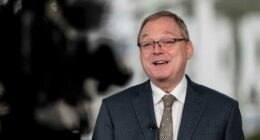 Hassett says Federal Reserve can reject Trump’s views if he is chair