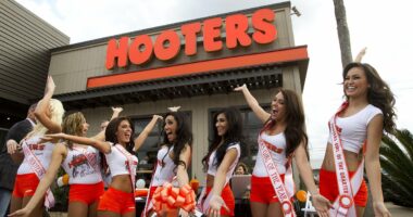 Hooters pinpoints what went wrong as post-bankruptcy revival ramps up