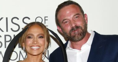 Insider reveals details on Ben Affleck's reunion with ex JLo