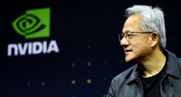 Investors fear an AI bubble - but are pumping more into US tech stocks before it bursts