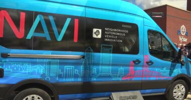 JTA cutting bus fare to $1, making downtown NAVI shuttles free