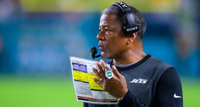 Jets coach Aaron Glenn won’t strip DC Steve Wilks of play-calling duties, continues to back him after embarrassing loss Jaguars