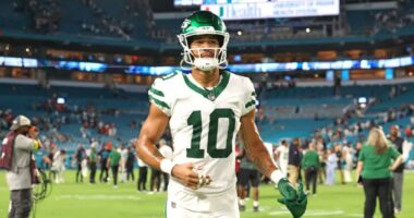 Jets finally cutting $44 million free-agent bust Allen Lazard