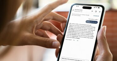 Kindle app now answers questions about the book you’re reading