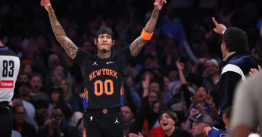 Knicks score 23 unanswered first-quarter points in 146-112 rout of Jazz