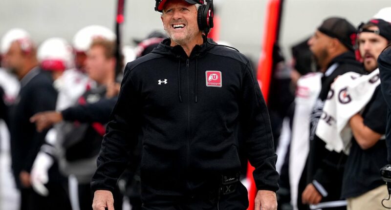 Celebrity Net Worth logo