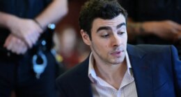 Luigi Mangione said 'all these people are here for a mass murder, wild' at arraignment: police officer