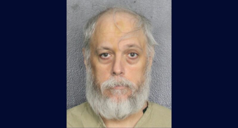 Man tried to kill mom with dementia with frying pan: Cops