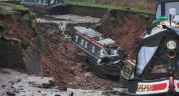 Massive sinkhole in England swallows canal boats