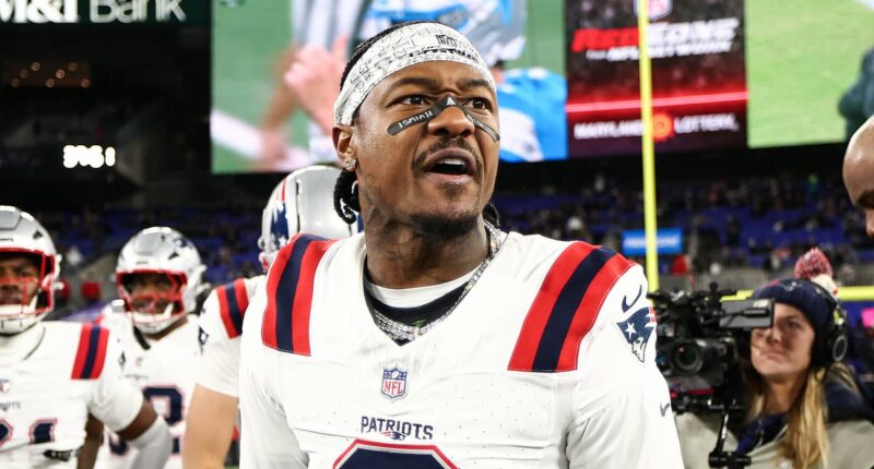 NFL makes decision on whether Stefon Diggs and Christian Barmore can play for Patriots this weekend