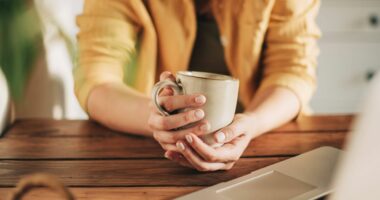 NHS doctor who 'drinks 5 cups of coffee a day' explains 10 health benefits