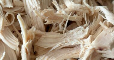 NHS urges Brits to throw leftover turkey out on exact date to avoid food poisoning