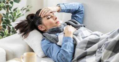 NHS warns Brits told to do four things if they have flu symptoms