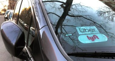 NYC rideshare drivers must get bathroom breaks