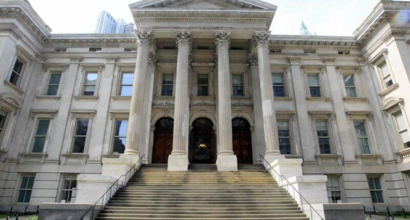 NYC schools chief Aviles-Ramos, with union and parent support, makes a case for Mamdani to keep her on