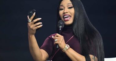 Nicki Minaj surprises conservatives with praise for Trump, Vance at Arizona event