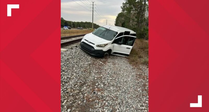 Police search for suspect on US-1 near Abbotts Way in St. Johns County
