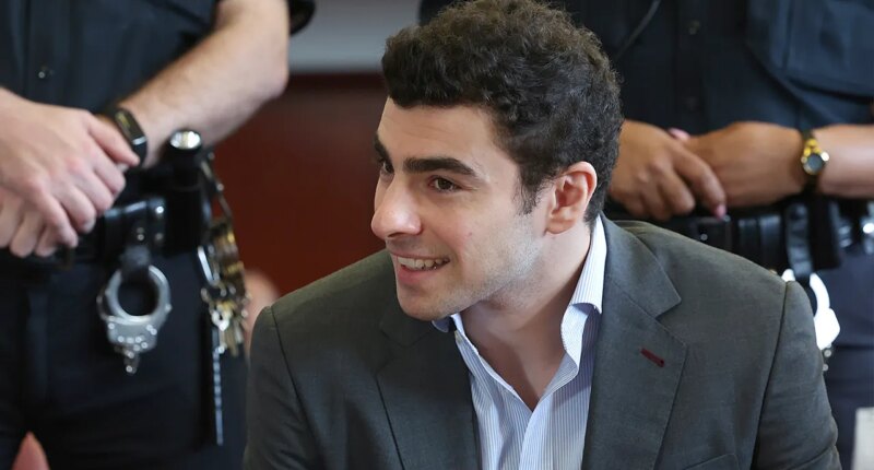 Police warned Luigi Mangione he'd face more trouble for using fake name: bodycam video