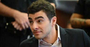 Pretrial hearing for Luigi Mangione to resume Monday after court releases new evidence in CEO murder case